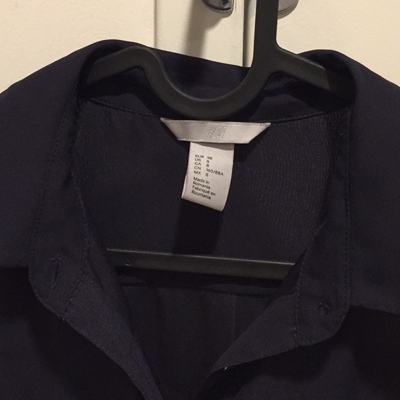 H&M utility button down shirt size 8 - Picture 5 of 6